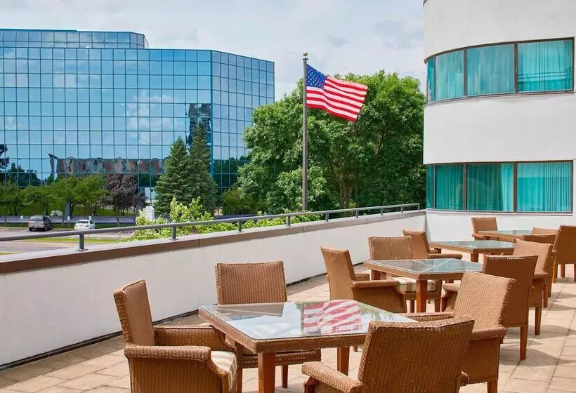 Sviitti, Minneapolis Marriott West