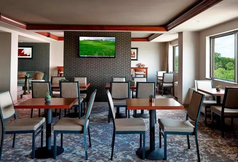 Standard-huone King-vuode, Minneapolis Marriott West