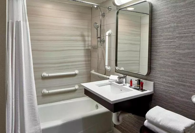 Standard-huone, Minneapolis Marriott West