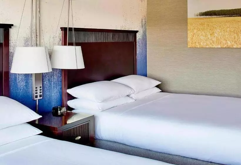 Standard-huone, Minneapolis Marriott West