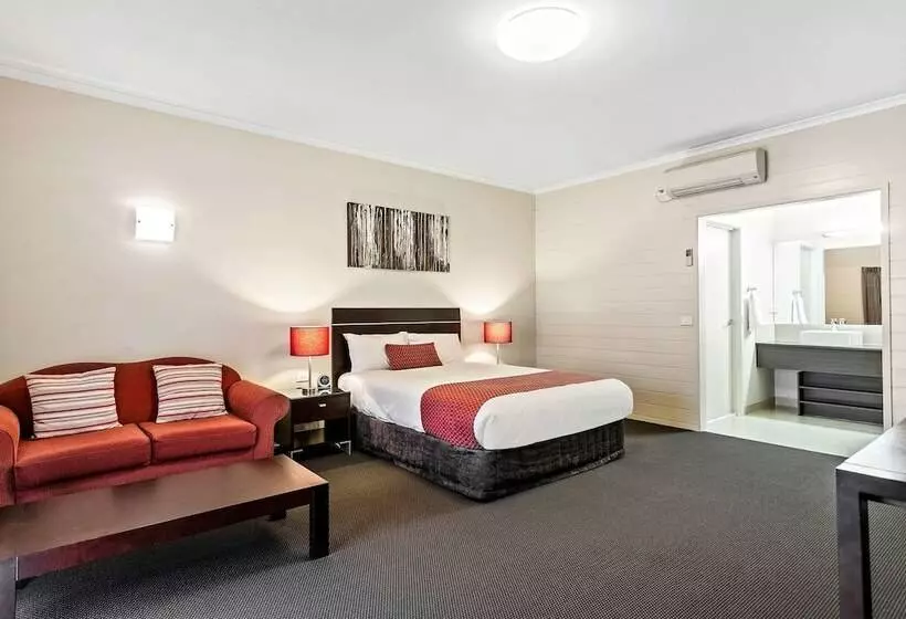 デラックスルーム, Quality Inn Colonial