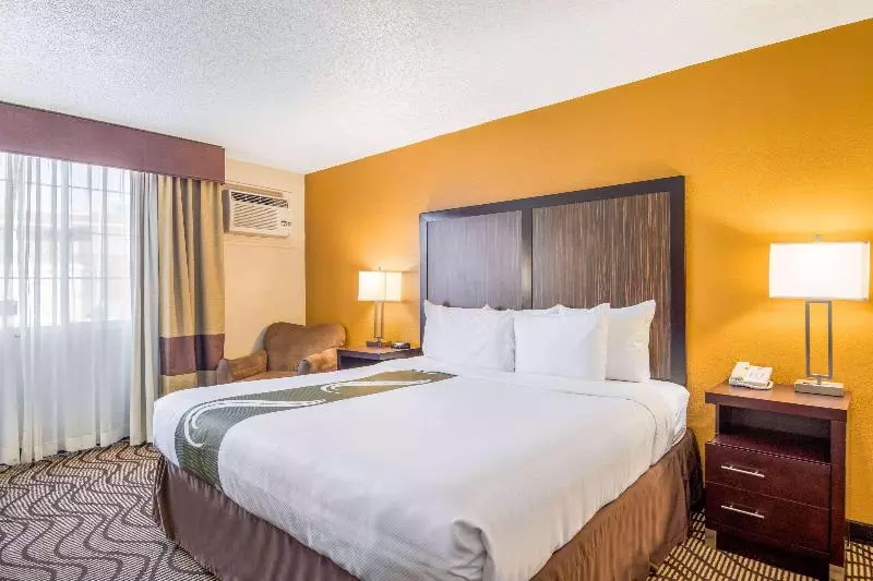Standard-huone King-vuode, Quality Inn