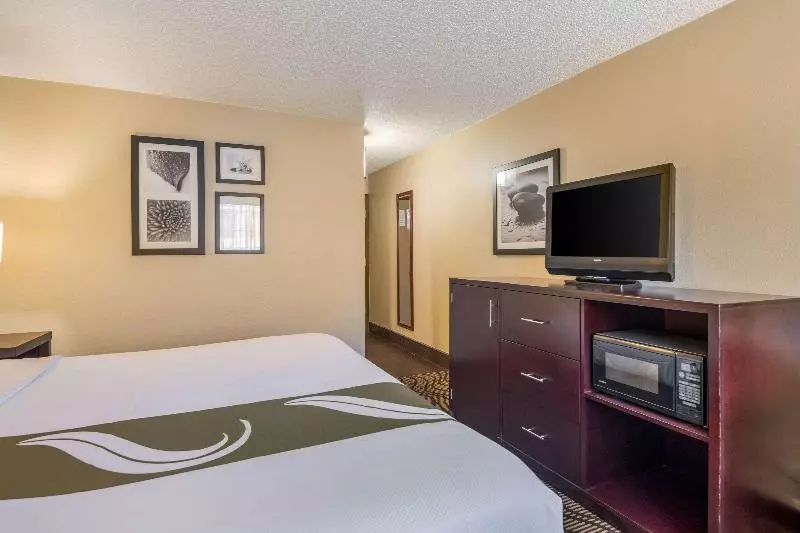 Standard-huone King-vuode, Quality Inn