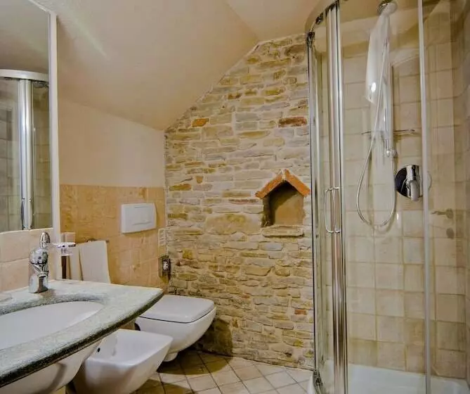 Juniorsviitti, Relais Montemarino