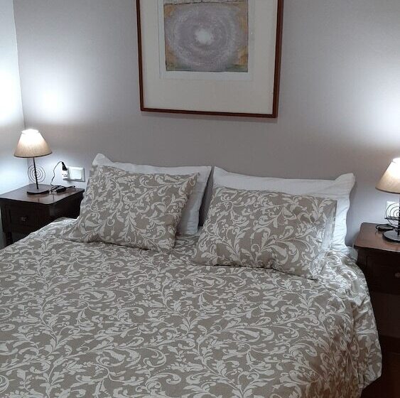 غرفة قياسية, Ronda