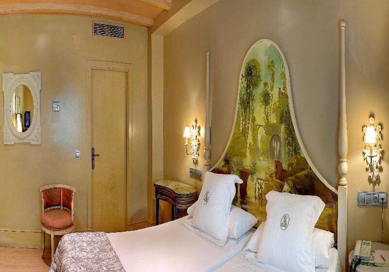 اتاق سوپریور, Sacristia De Santa Ana