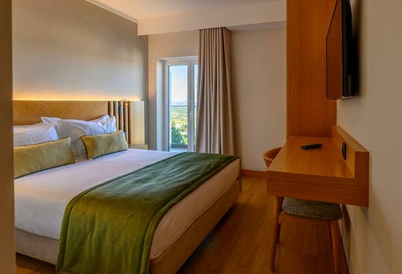 スタンダードルーム, Santa Eufémia Covilhã