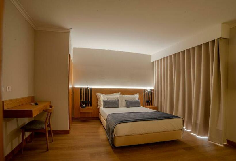 スタンダードルーム, Santa Eufémia Covilhã