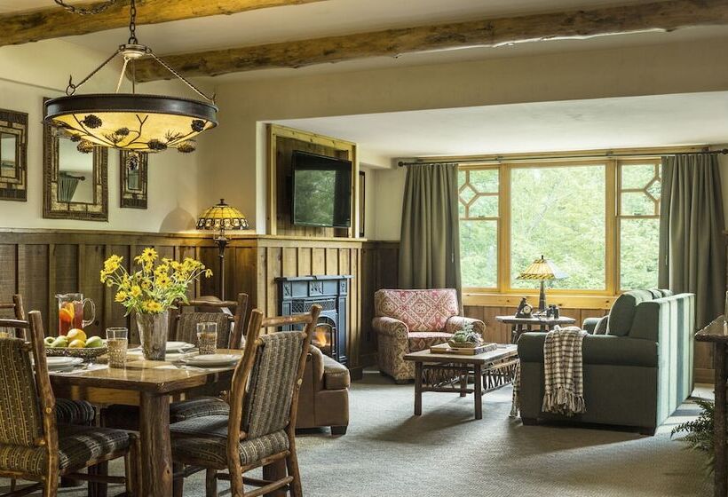 Люкс 2 Спальни, The Whiteface Lodge
