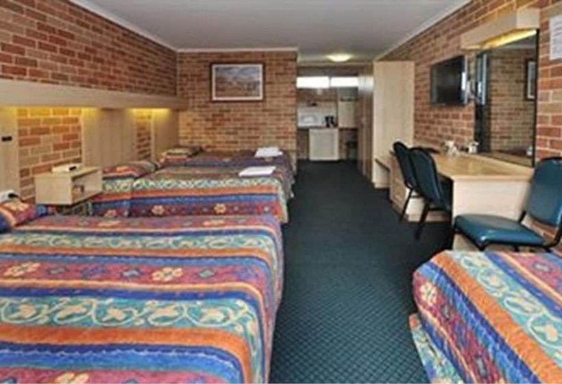 חדר משפחתי, Windsor Terrace Motel