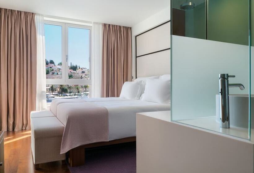 Номер Superior Вид на Море, Adriana Hvar Spa