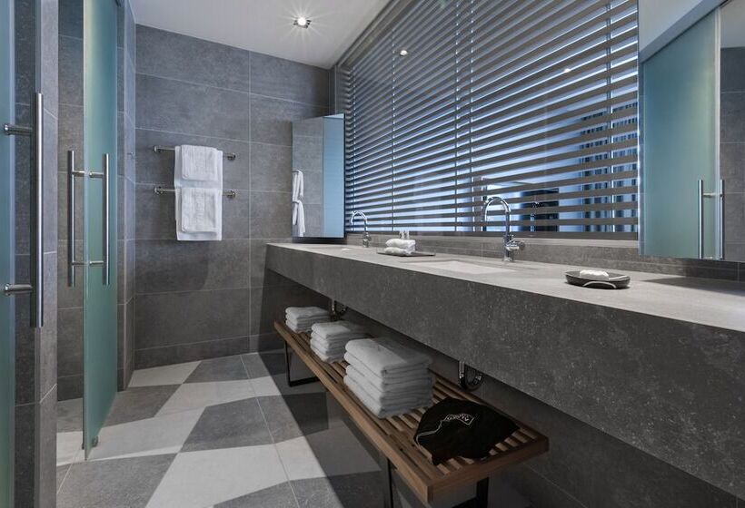 ペントハウススイート, Adriana Hvar Spa