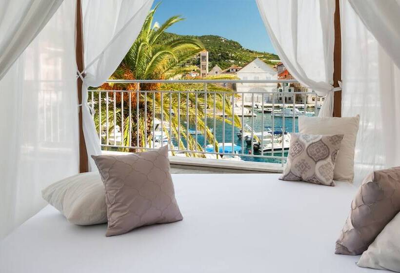 Люкс Вид на Город, Adriana Hvar Spa