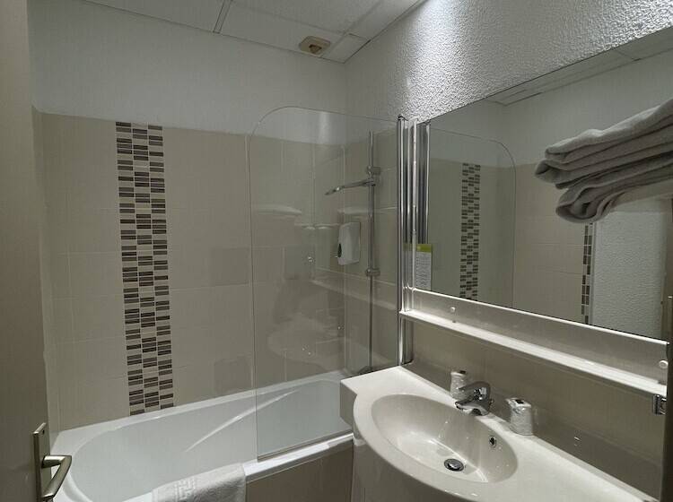 غرفة قياسية ثلاثية, Le Clos De L Aube Rouge  Montpellier / Castelnau Le Lez