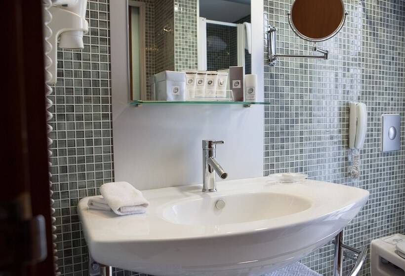 غرفة قياسية, Limak Ambassadore Hotel Ankara