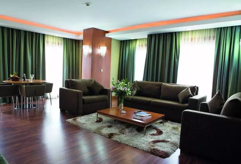 سوییت اجرایی, Limak Ambassadore Hotel Ankara