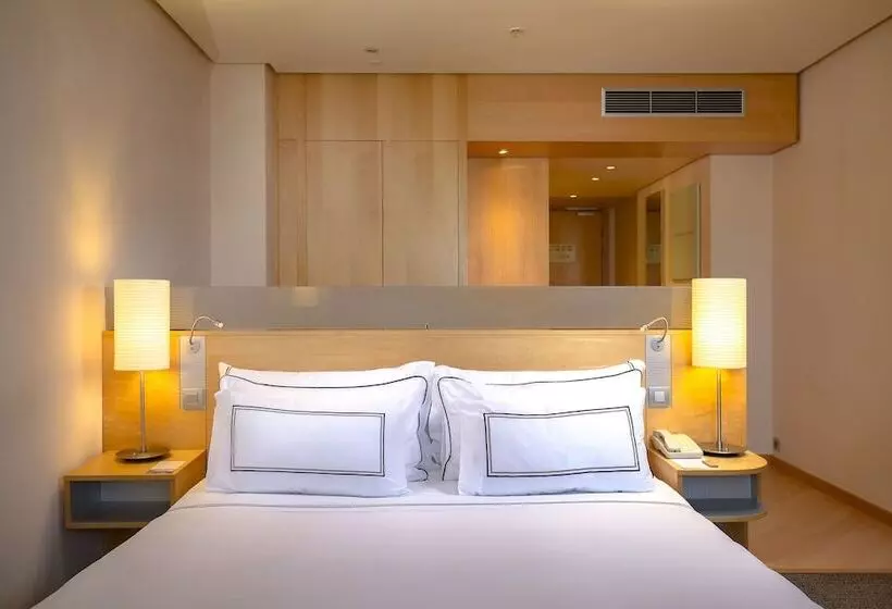 اتاق پرمیوم, Meliá Valencia