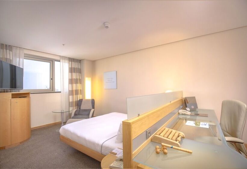 غرفة بريميوم, Meliá Valencia