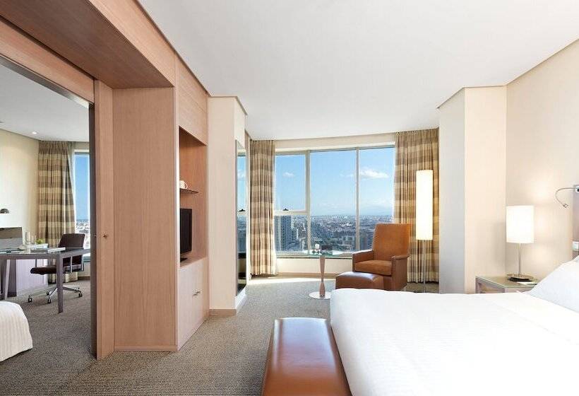 غرفة عائلية, Meliá Valencia