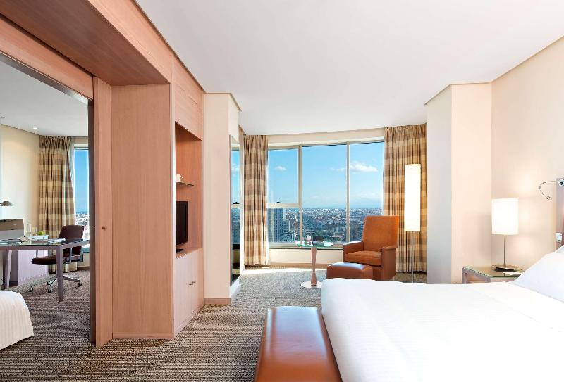 غرفة عائلية, Meliá Valencia