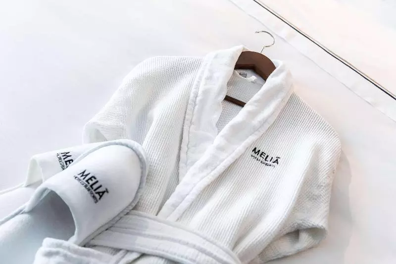 سوییت جونیور, Meliá Valencia
