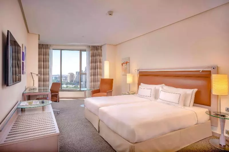 اتاق استاندارد با چشم‌انداز, Meliá Valencia