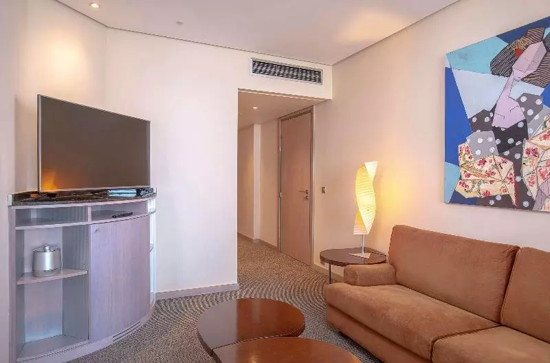 سوییت جونیور, Meliá Valencia