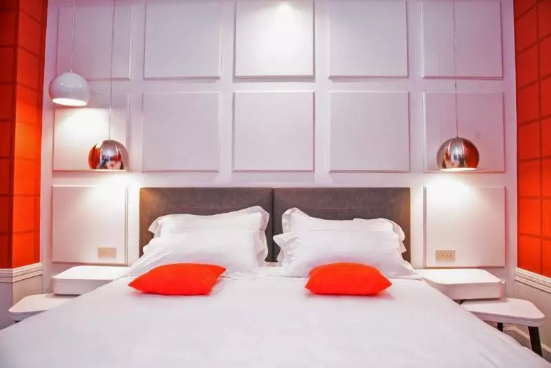 اتاق استاندارد تودرتو, Meliá Valencia