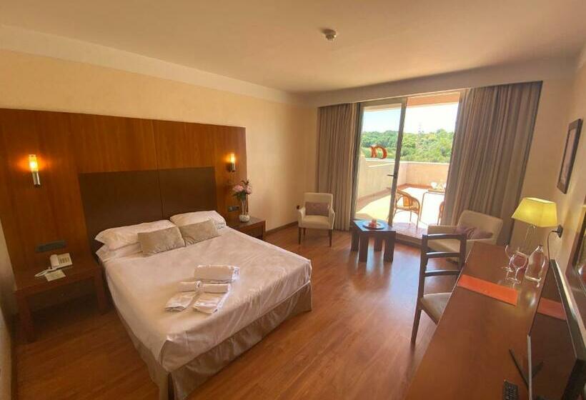 اتاق استاندارد, Montera Plaza