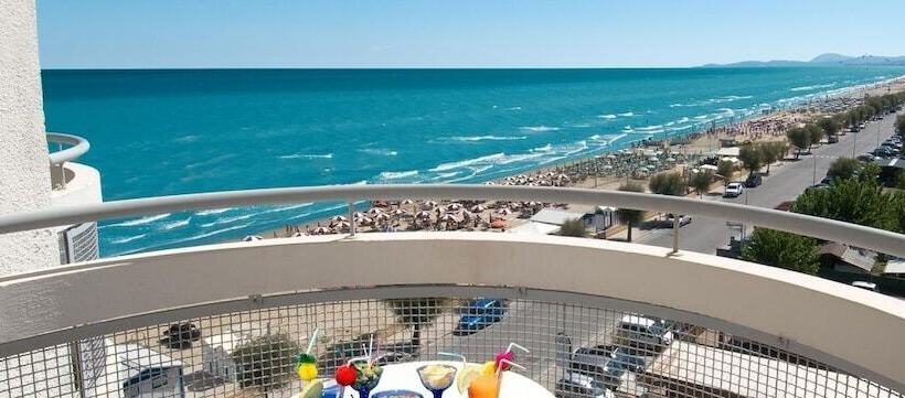 اتاق کلاسیک چهارنفره, Nuovo Diana