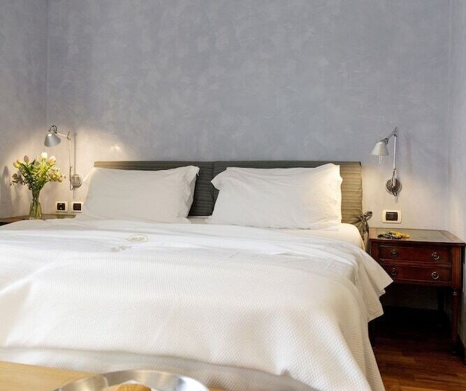 غرفة كلاسيكية, Palazzo Papaleo