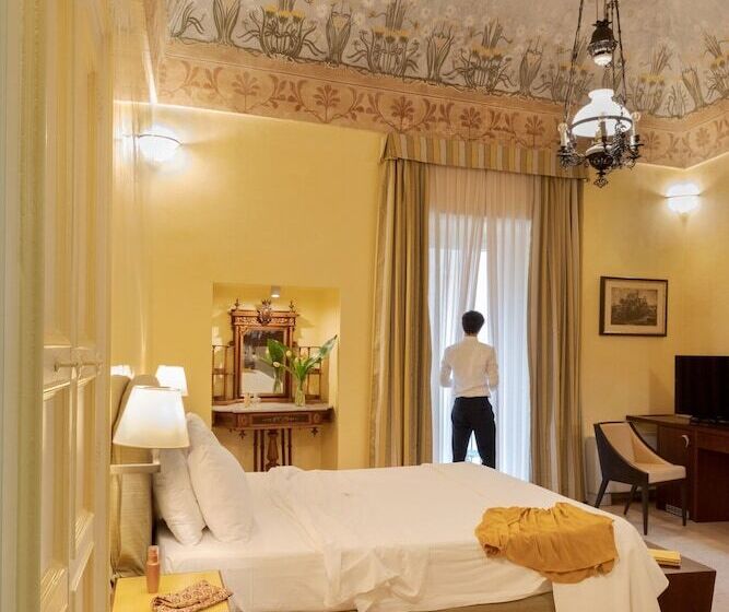 小型套房侧面可观海景, Palazzo Papaleo