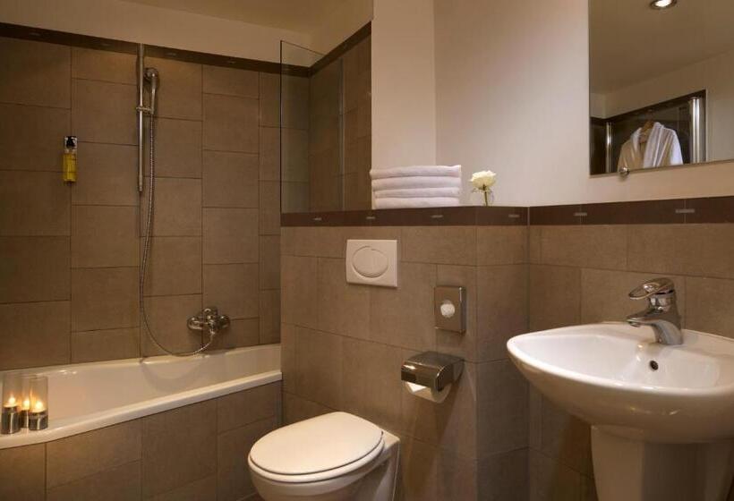 سوییت, Parc Beaux Arts