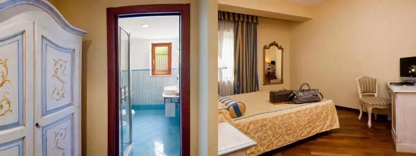 اتاق استاندارد, Punta Campanella Resort & Spa