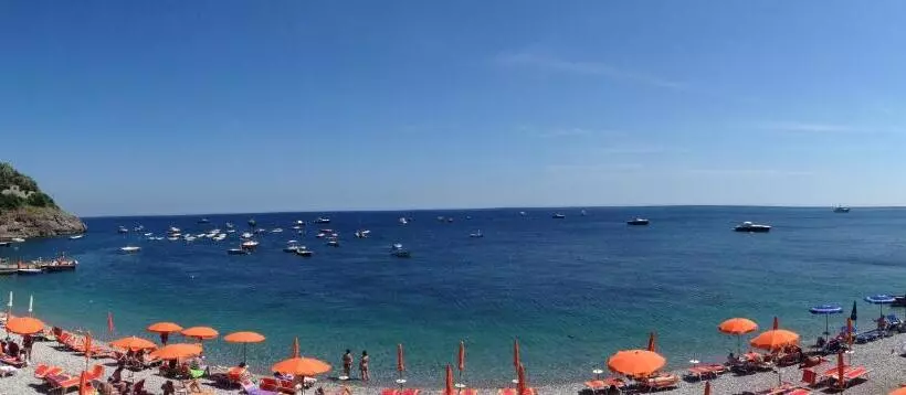 سوییت جونیور با چشم‌انداز دریا, Punta Campanella Resort & Spa