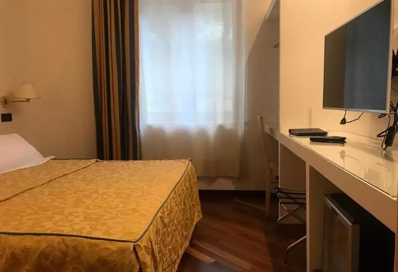 اتاق اکونومی, Punta Campanella Resort & Spa