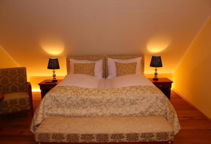 Standard Room with Balcony, Seehotel Grüner Baum