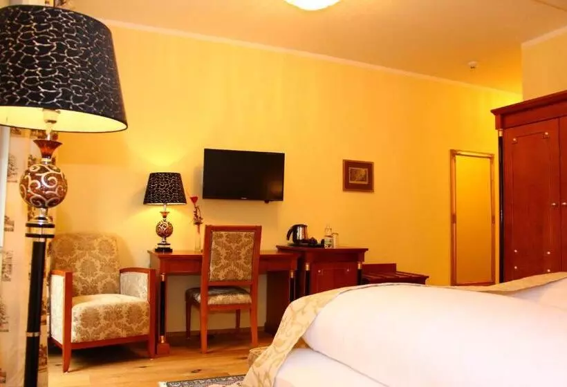 バルコニー付きスタンダードルーム, Seehotel Grüner Baum