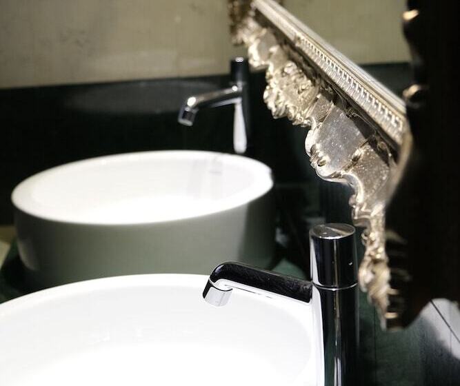 디럭스 룸, Settecento