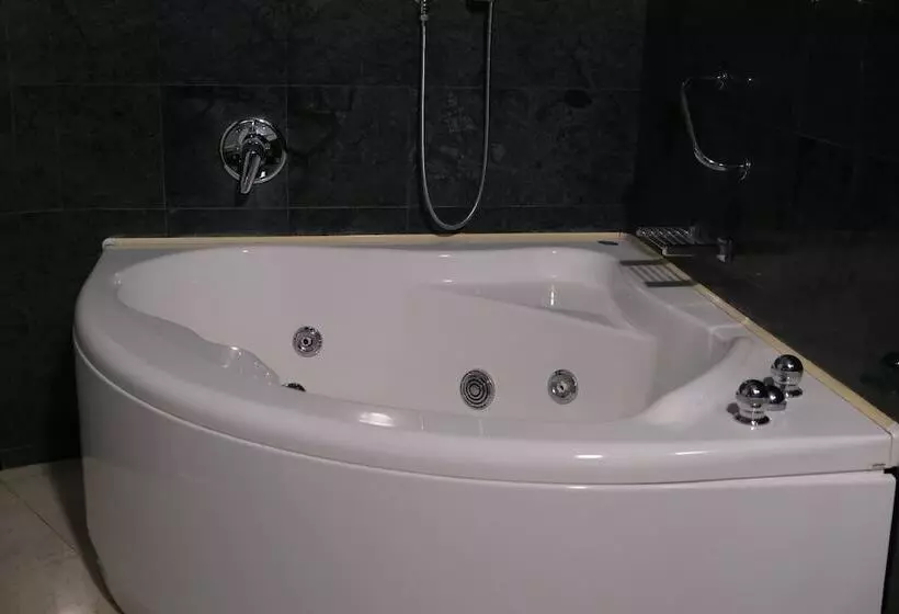 デラックスルーム, Settecento