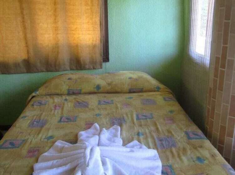 Standard Yhden Hengen Huone, Sherwood