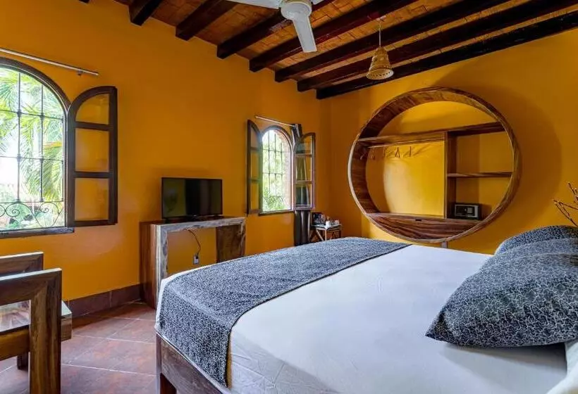اتاق استاندارد با تخت بزرگ, Suites La Hacienda