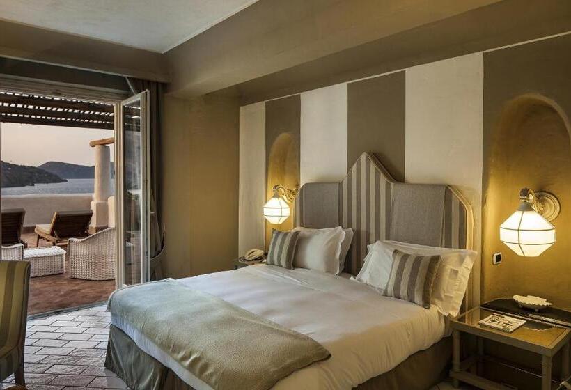 اتاق لوکس, Therasia Resort Sea And Spa   The Leading Hotels Of The World