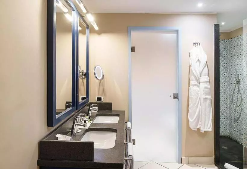 سوییت, Therasia Resort Sea And Spa The Leading Hotels Of The World