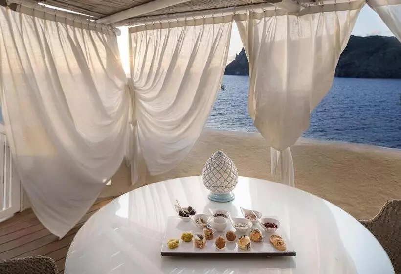 سوییت, Therasia Resort Sea And Spa The Leading Hotels Of The World