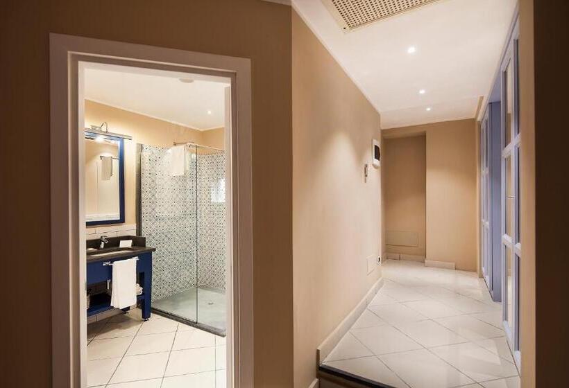 스위트, Therasia Resort Sea And Spa The Leading Hotels Of The World