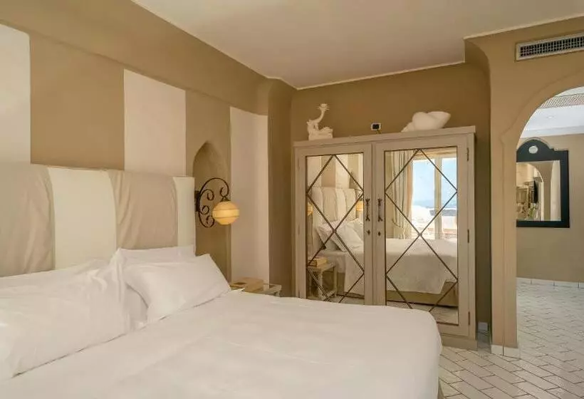 Superior Room with Terrace, Therasia Resort Sea And Spa The Leading Hotels Of The World