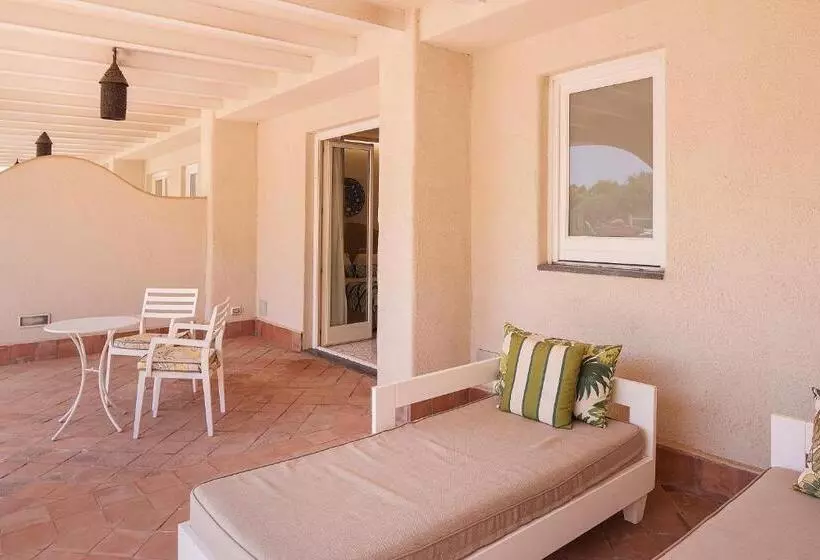 اتاق استاندارد, Therasia Resort Sea And Spa The Leading Hotels Of The World