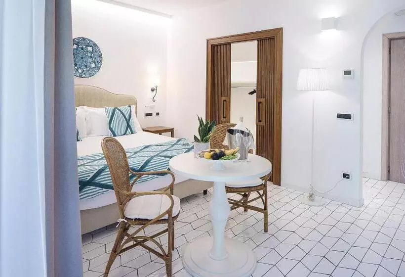 اتاق استاندارد, Therasia Resort Sea And Spa The Leading Hotels Of The World