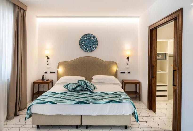 스탠다드 룸, Therasia Resort Sea And Spa The Leading Hotels Of The World